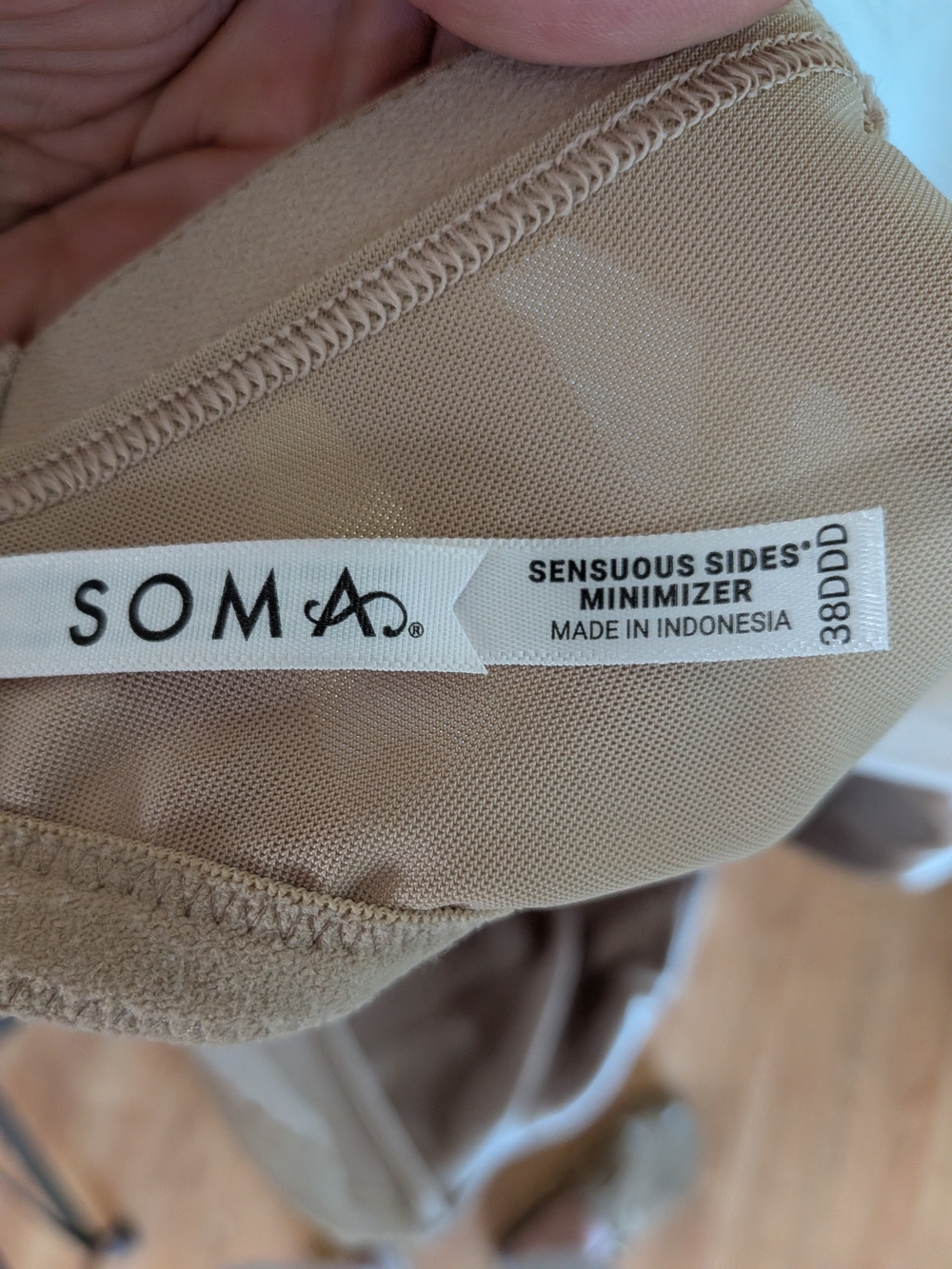 Soma Sensuous Sides Minimizer 38DDD - Picture 4 of 4